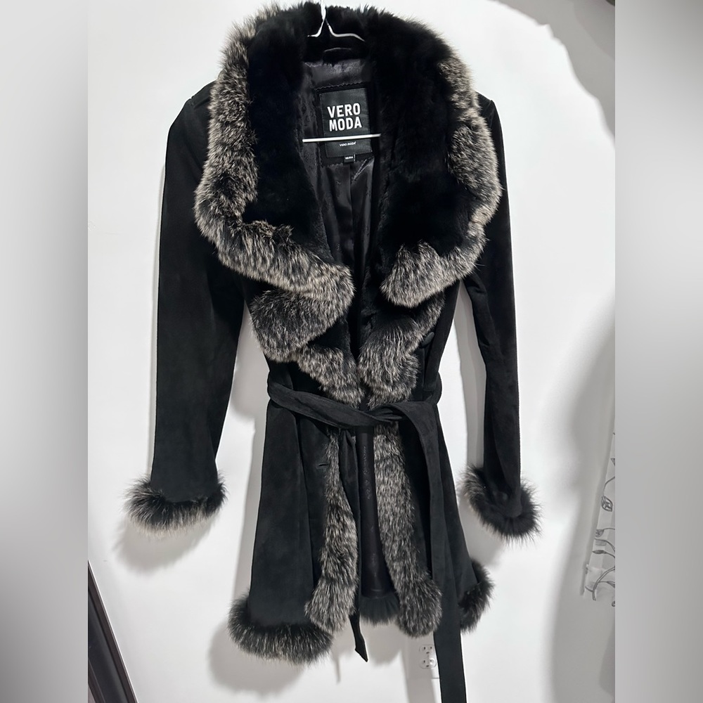 Vero Moda Leather Suede Fur Collar Jacket